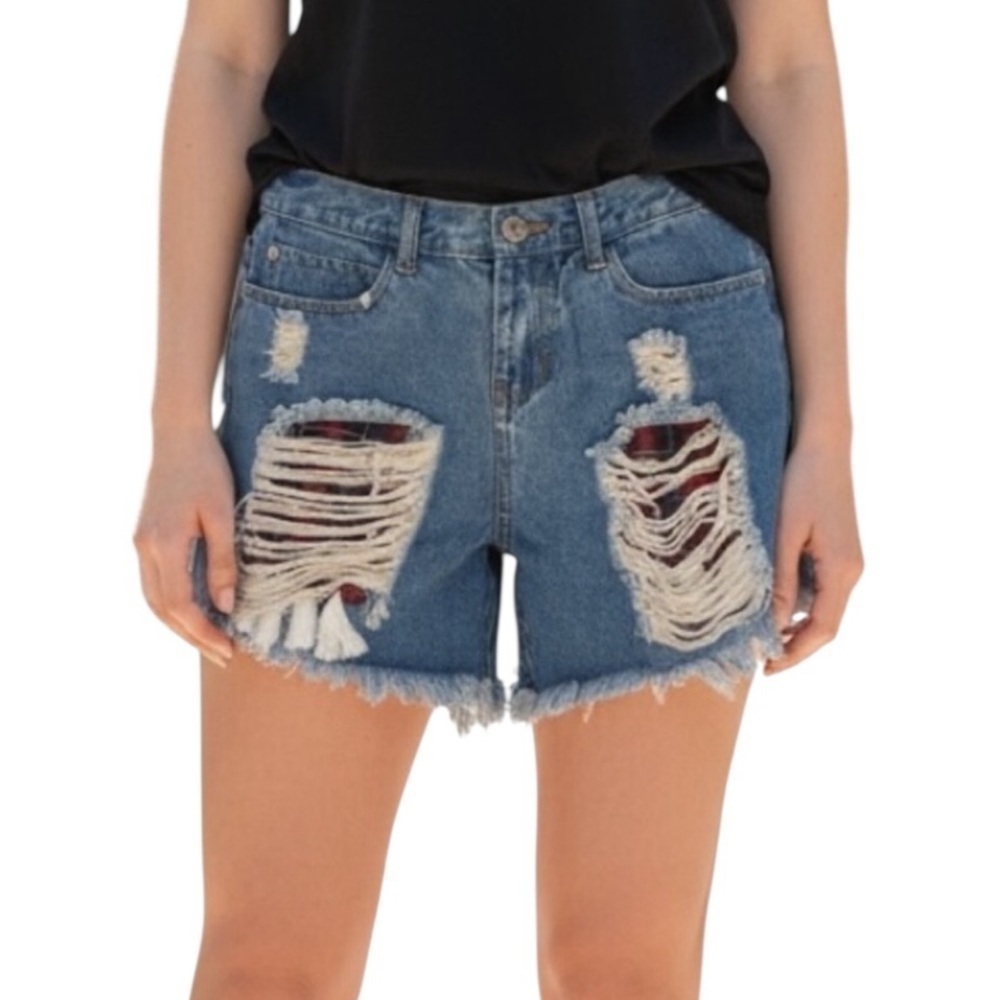 POL Stagecoach Denim Boho Tassels Plaid Pockets Jean Shorts Distressed
